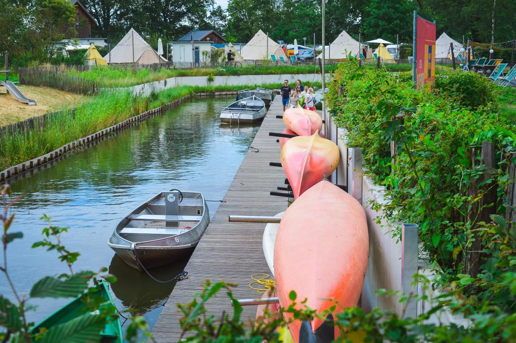 Vakantiepark Moelke Zuna エクステリア 写真